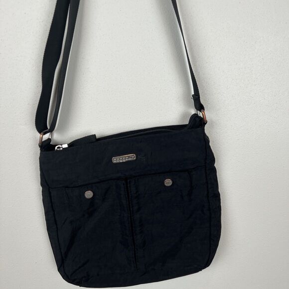 Baggallini Midnight Crossbody Bag - Picture 2 of 13